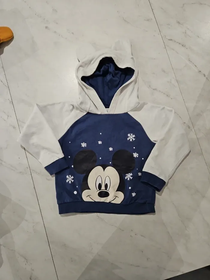 Sweat mickey