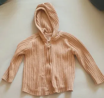 Gilet à capuche