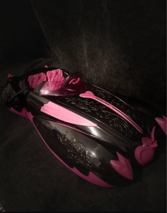 Roadster Sweet 1600 - Voiture Draculaura - photo numéro 3