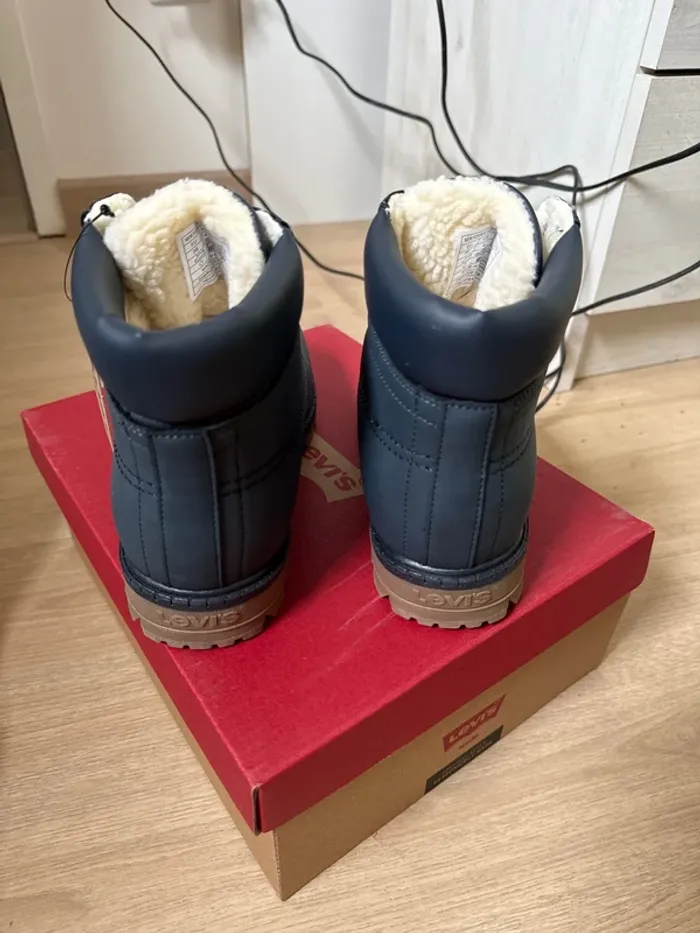 Magnifiques bottines Levi’s neuves avec étiquette pointure 36 - photo numéro 8