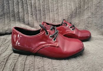 Chaussures vernis rouge 27