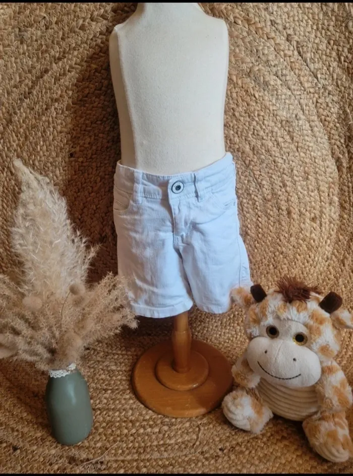 Short en jean blanc fille okaïdi 3ans 94 cm