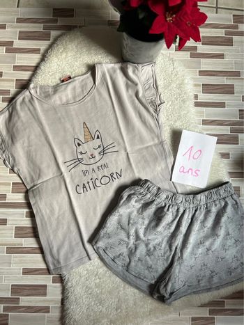 Pyjama ~ tape à l’œil ~ 10 ans