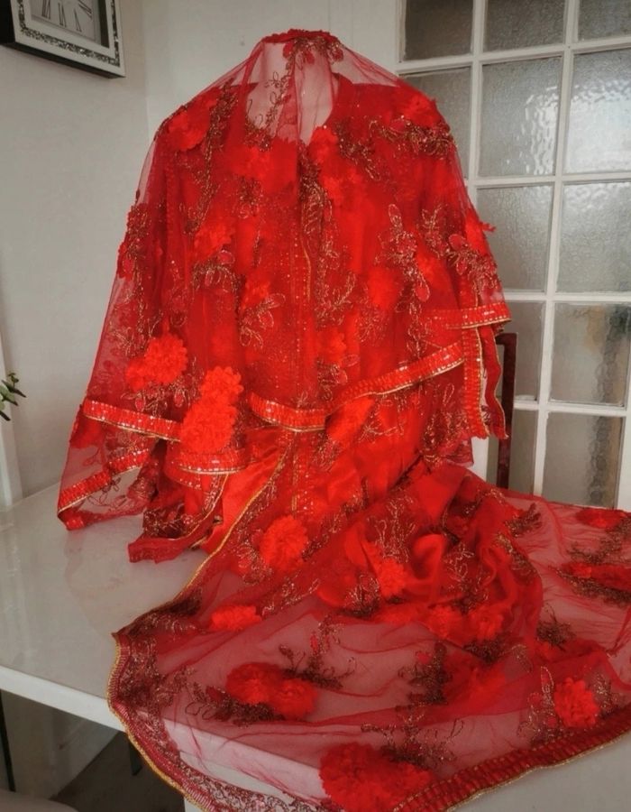 ❤️🤍Magnifique Robe Oriental 3 Pièces Fleurs Relief ❤️🤍 - photo numéro 10