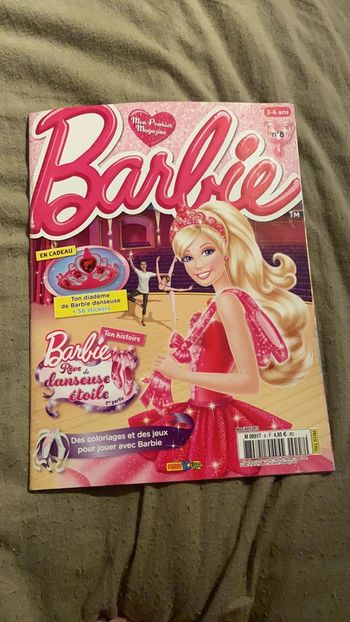 Magazine barbie poster histoire et jeux