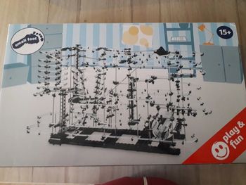 Méga circuit a billes, 35M. Article neuve