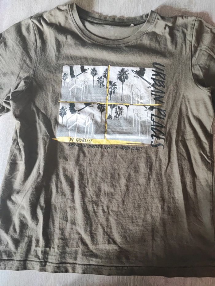 T shirt yigga 146/152 en excellent état