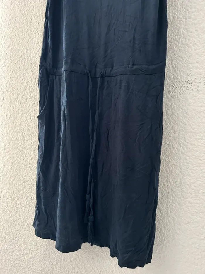 Robe d’été bleu marine avec des poches - photo numéro 2