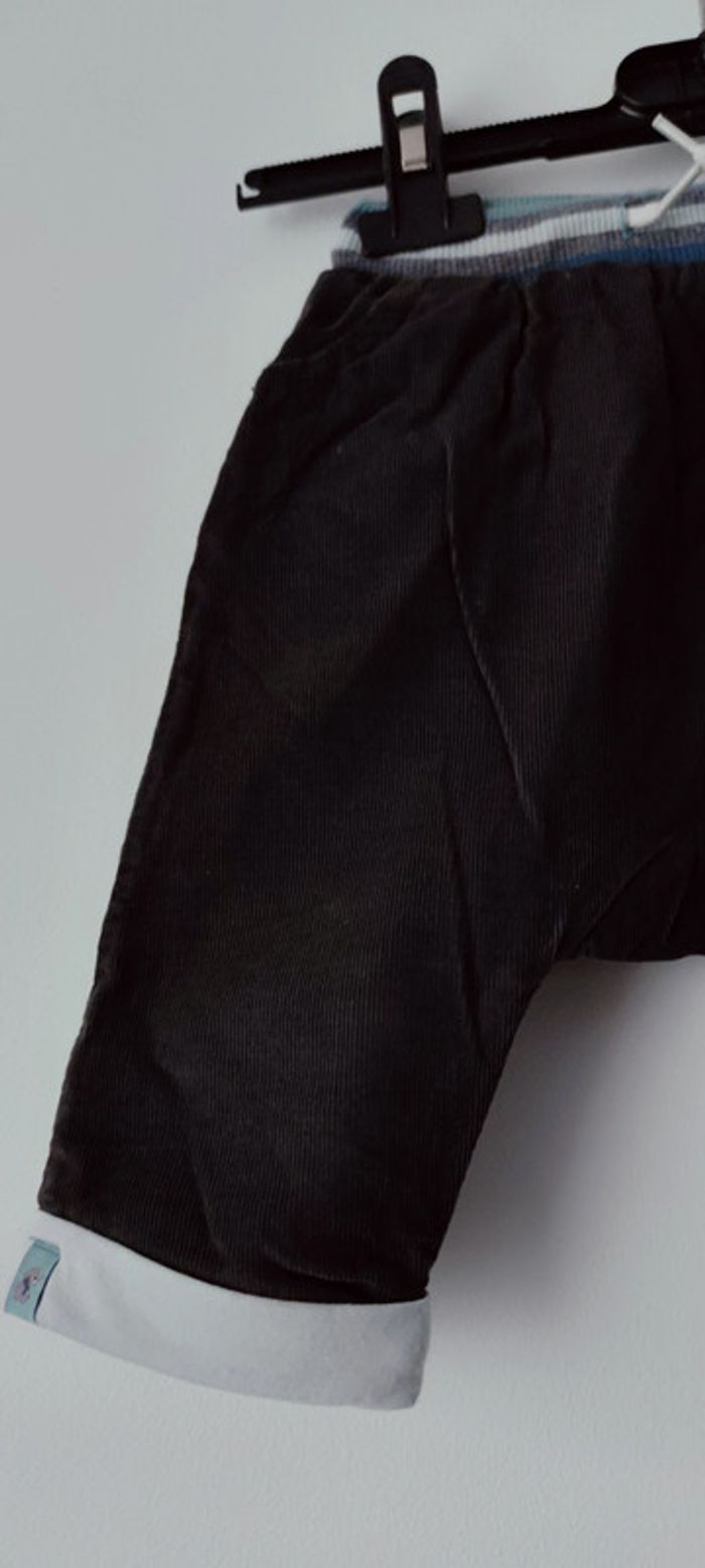 Pantalon velours garçon T. 6 mois - photo numéro 2