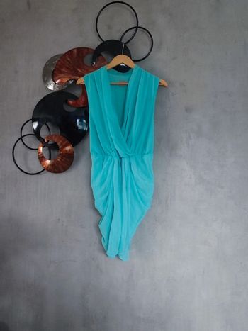 Robe cocktail drapée bleu turquoise Asos