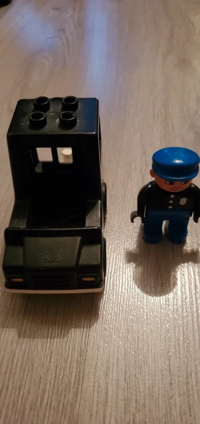 Lego duplo véhicule police - photo numéro 3
