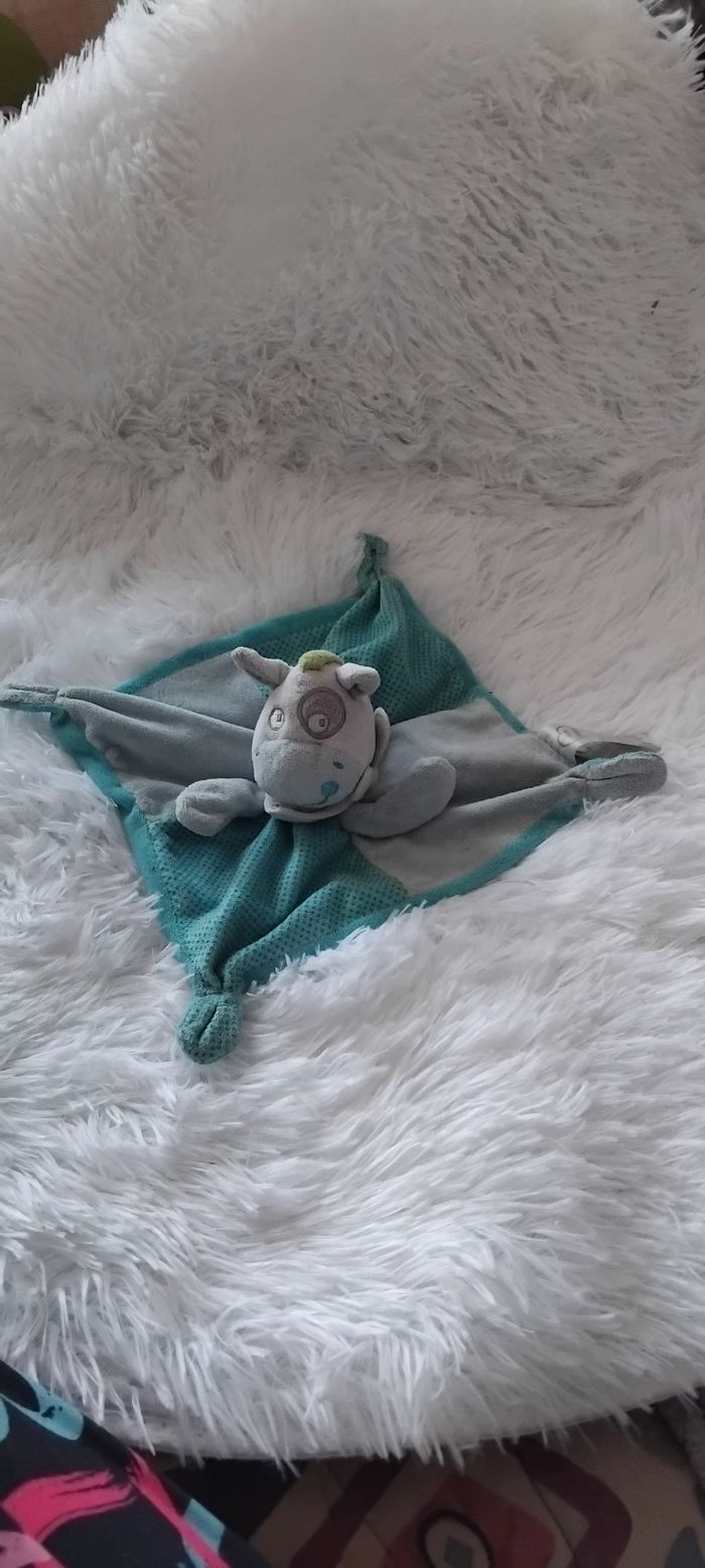 Doudou carré plat cheval Âne bleu et a pois - Mots d Enfants