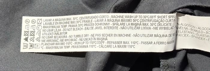 💙 Jupe bleu nuit plissée – Stradivarius – Taille 38 (M) - photo numéro 6