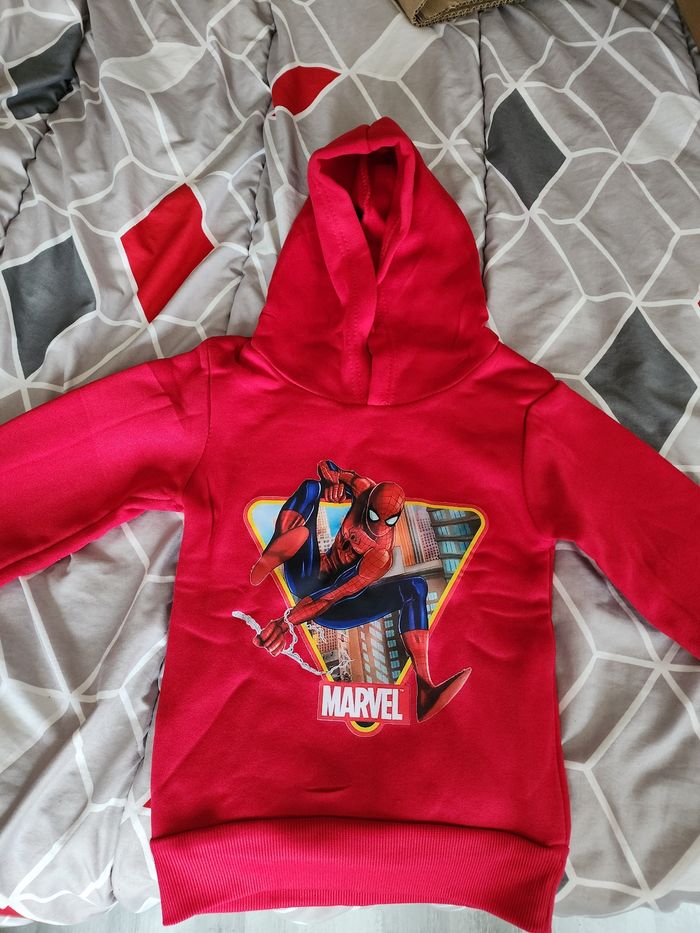 Sweat spiderman 3 ans - photo numéro 2