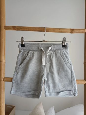 Short jogging gris Gémo 5 ans