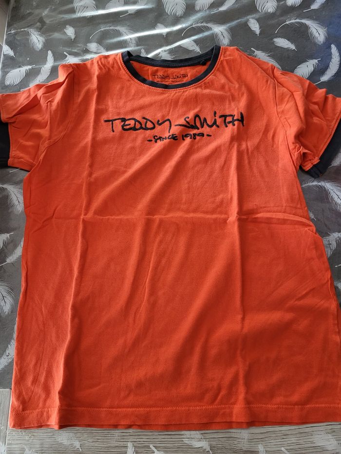 Tee-shirt manches taille XS 14 ans
