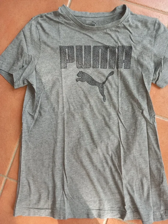 T-shirt Puma gris