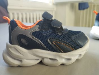 Chaussures enfant taille 20