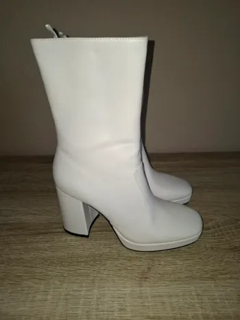 Bottines blanches Monki