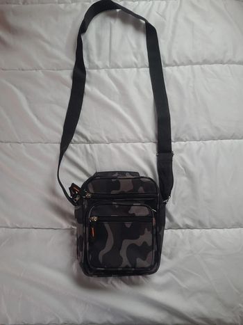 sacoche homme style militaire