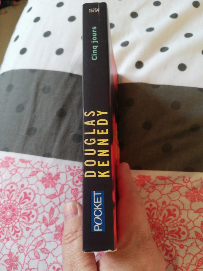 Cinq jours - photo numéro 3