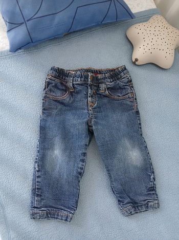 Jean LEVIS taille 12 mois