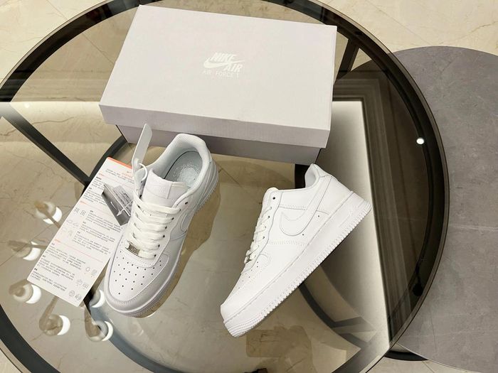 Nike Air Force 1 Low '07 White (armée de l'air blanche)38.5