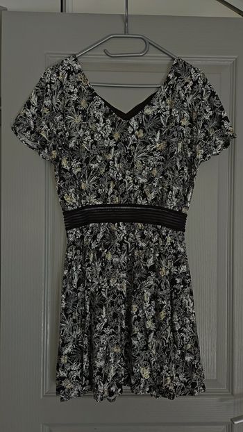 Robe courte femme
