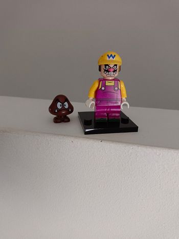 Petite figurine Wario