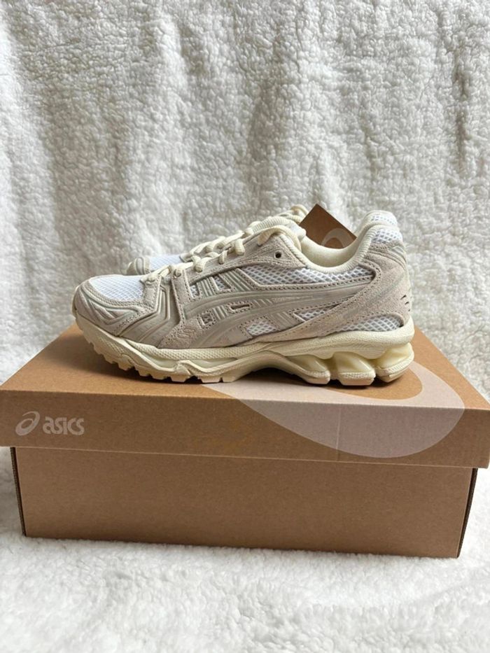 Asics Gel-Kayano 14 • Taille 36 - photo numéro 3