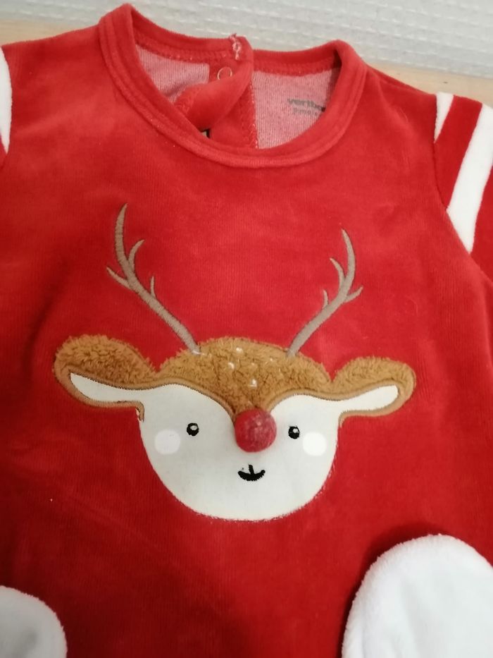 Jyjama rouge - photo numéro 2