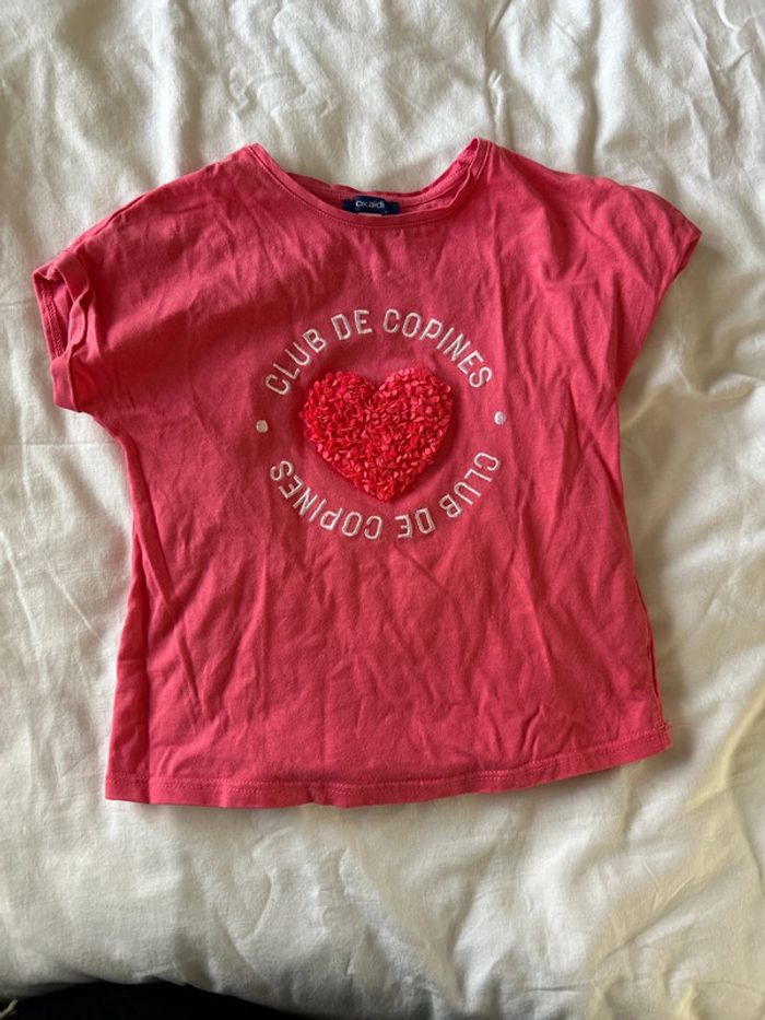 Tee shirt fille okaidi 8 ans