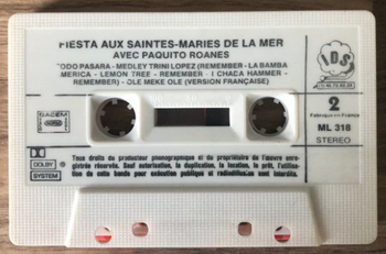 Cassette audio sans jaquette -Fiesta aux saintes-maries de la mer