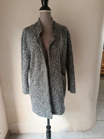 Manteau long gris 100% polyester Femme Taille M Minsk