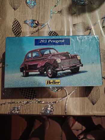Maquette voiture Peugeot