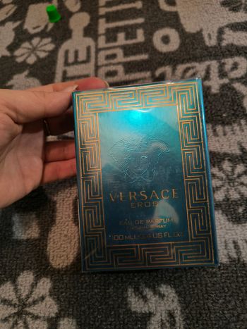 Versace eros 