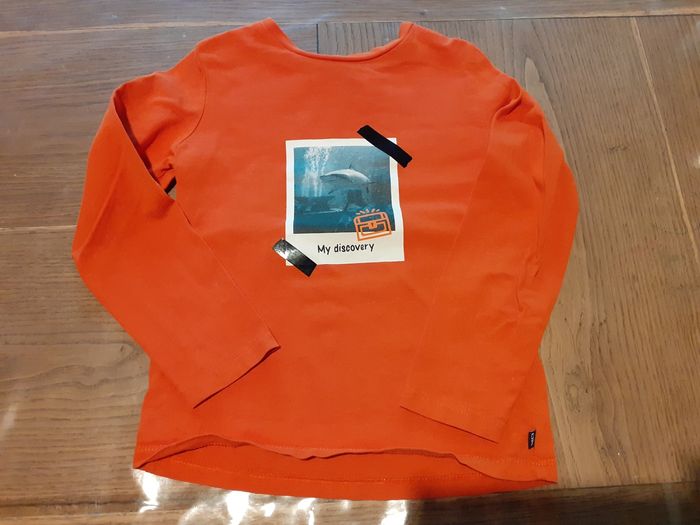 Tee-shirt manches longues 🦈