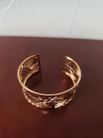 Superbe bracelet doré