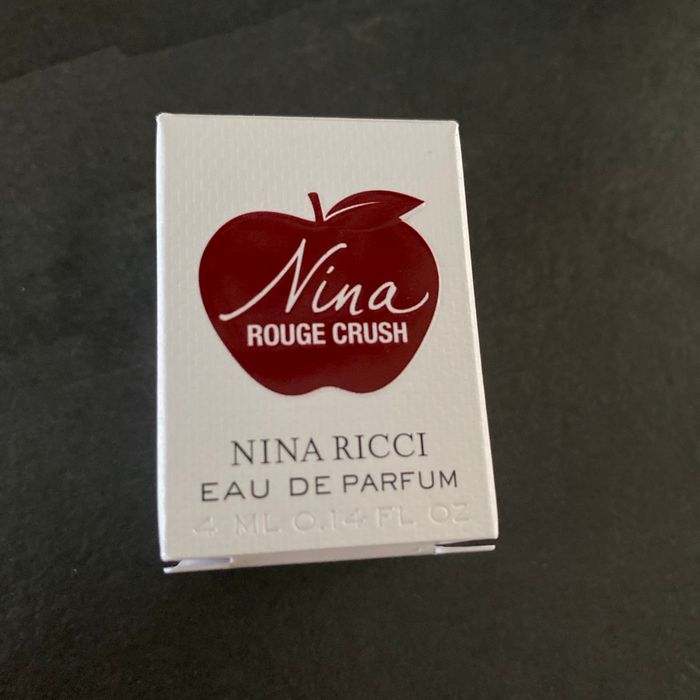 Miniature parfum Nina ricci