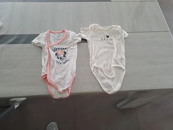 Lot body bébe fille