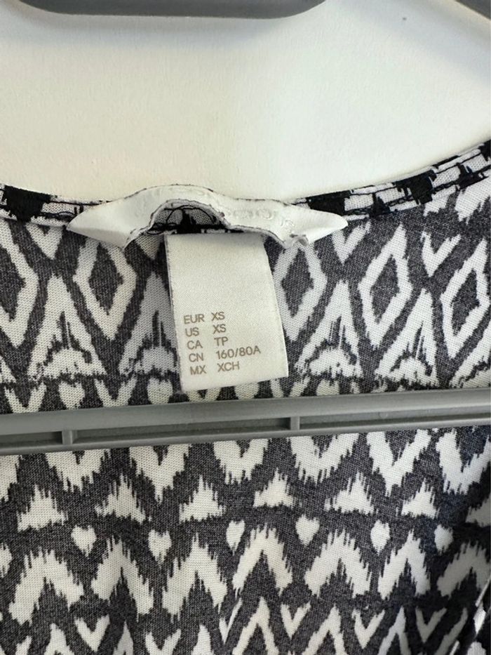 Débardeur noir et écru H&M XS - photo numéro 3