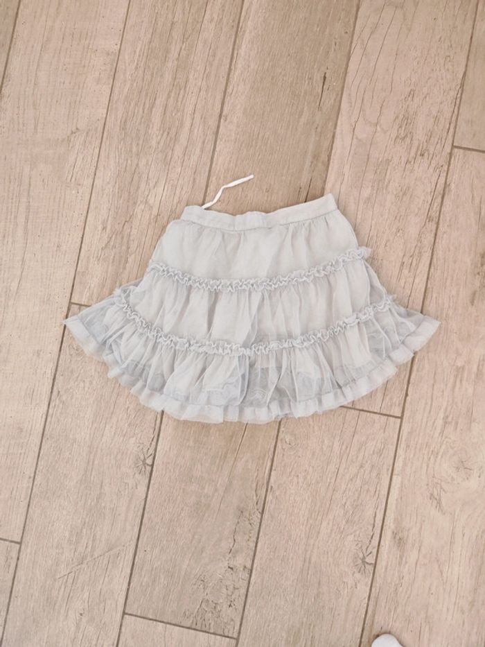 Jupe grise en tulle 23 mois