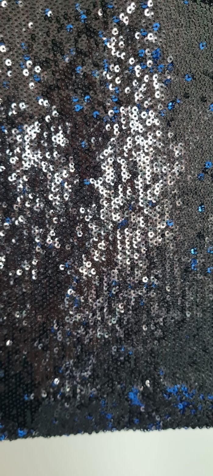 Robe de cérémonie en sequins - photo numéro 4