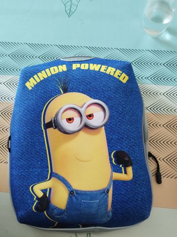 Coque / face cartable carrefour