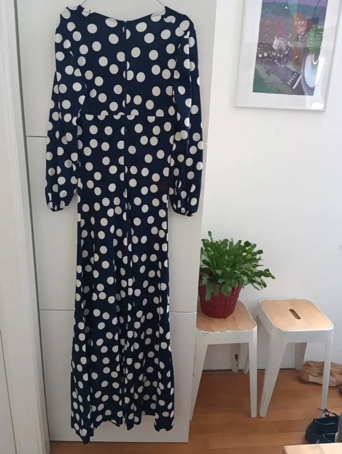 Magnifique combinaison vintage
Marine pois blancs - photo numéro 6