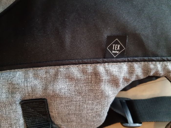 Porte bébé - photo numéro 2