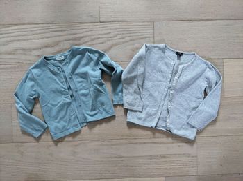 Lot de 2 gilets 3 ans/36 mois