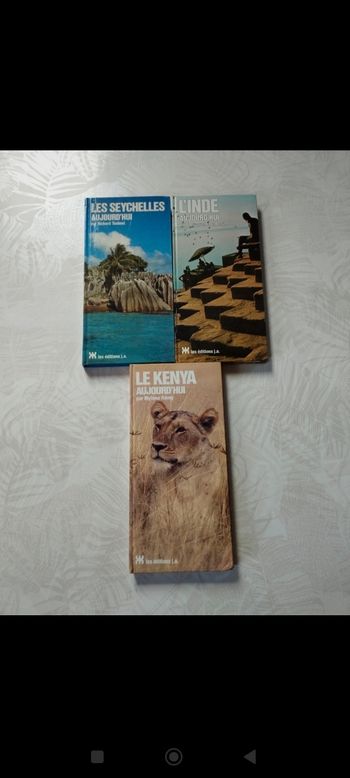 3 livres voyages/ nature