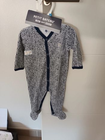 Petit bateau dors bien 6 mois
