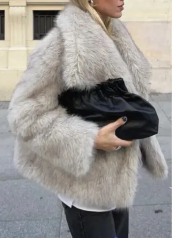 Très beau manteau col châle Zara  taille M.L